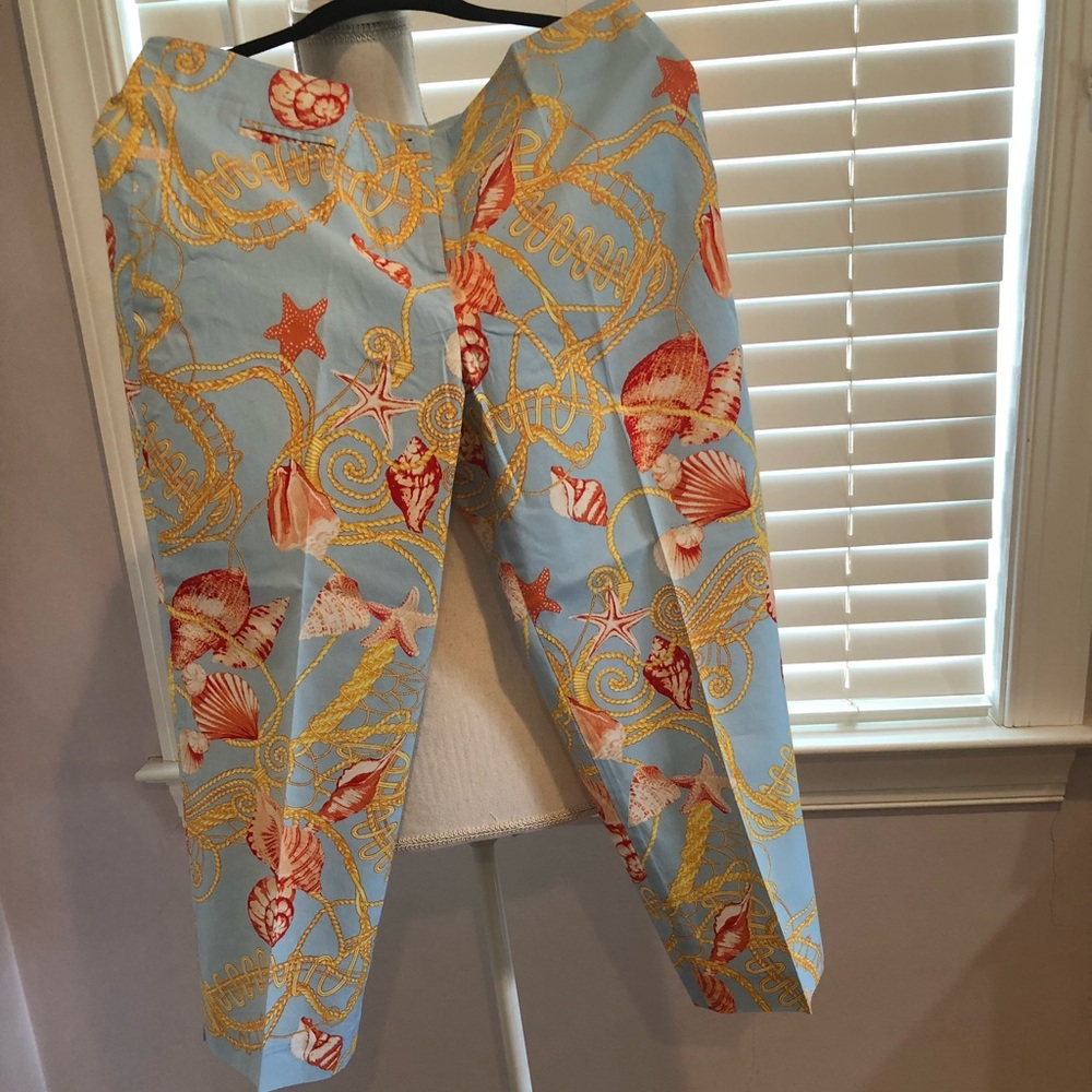 J. McLaughlin cropped seashell pants.